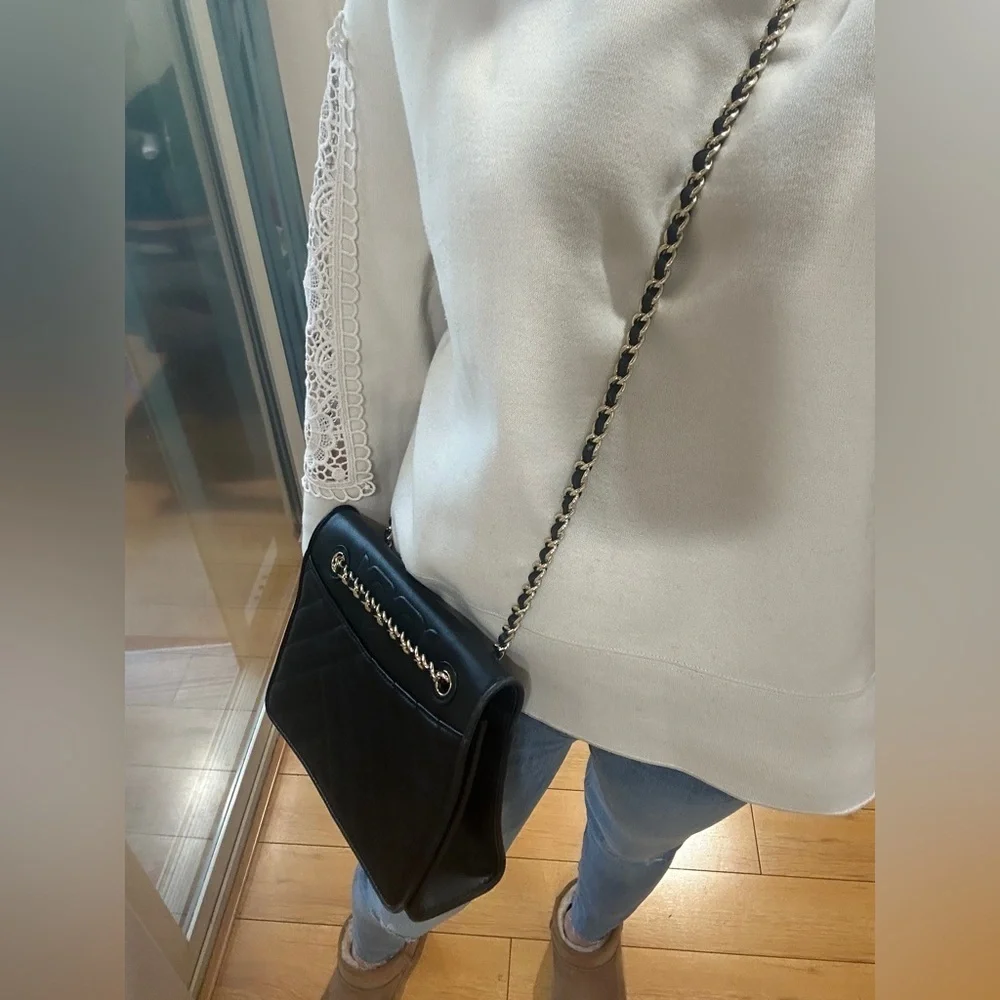 Tory Burch small classic one flap gold chain crossbody/ shoulder bag